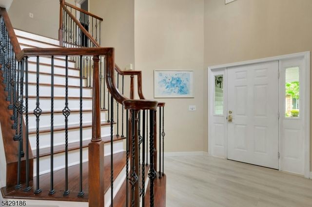 11 Bradford Ter, Boonton Twp., NJ 07005