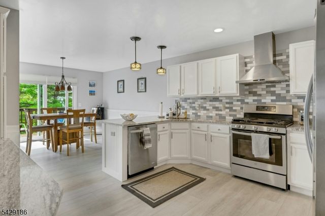 11 Bradford Ter, Boonton Twp., NJ 07005