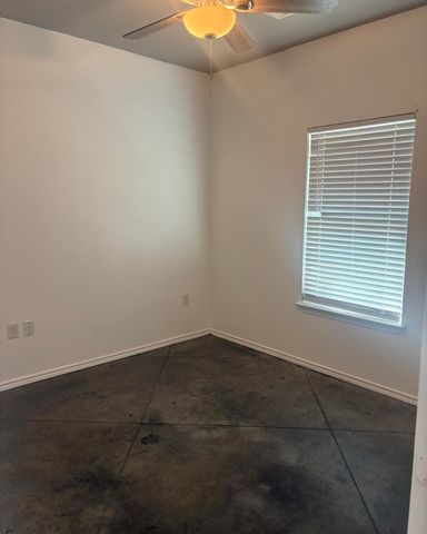 741 SE 23rd Street, Paris, TX 75460
