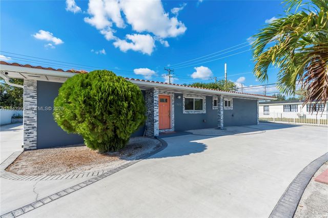 17800 NW 37 TH AVE, Miami Gardens, FL 33056