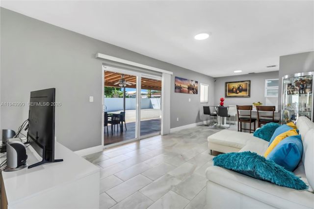 17800 NW 37 TH AVE, Miami Gardens, FL 33056