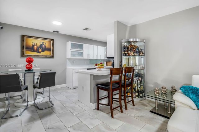 17800 NW 37 TH AVE, Miami Gardens, FL 33056