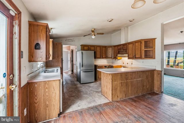 8434 HURLEYS NECK RD, Mardela Springs, MD 21837
