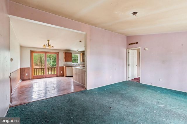 8434 HURLEYS NECK RD, Mardela Springs, MD 21837