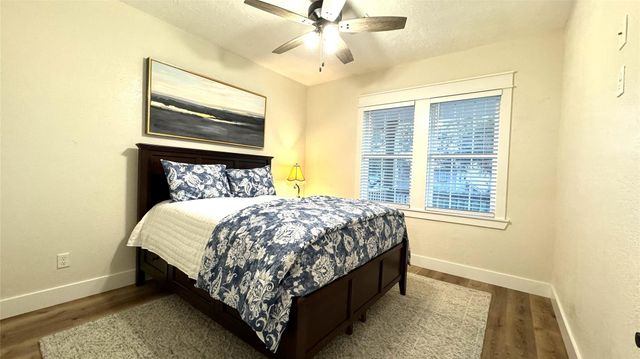 3414 Ursuline 2, Galveston, TX 77550