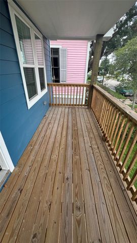 3414 Ursuline 2, Galveston, TX 77550