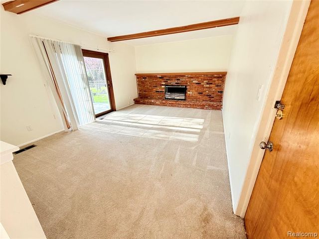30943 Roselawn Drive, Warren, MI 48088