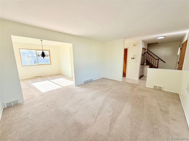 30943 Roselawn Drive, Warren, MI 48088