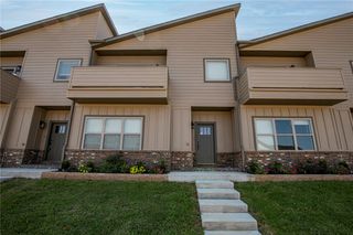 2624 N Ward Drive, Fayetteville, AR 72704