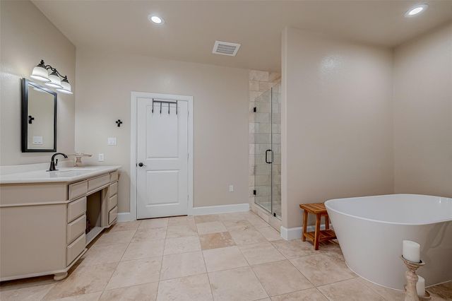 5750 Fm 360 Road, Needville, TX 77461