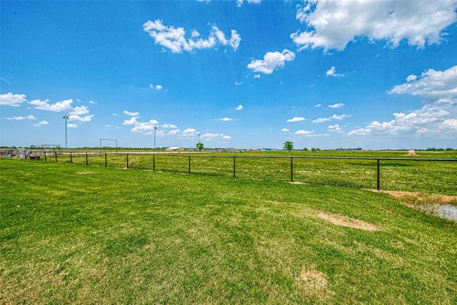 5750 Fm 360 Road, Needville, TX 77461