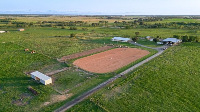 5750 Fm 360 Road, Needville, TX 77461