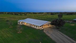 5750 Fm 360 Road, Needville, TX 77461