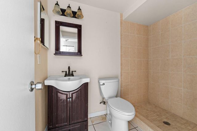 3029 CEDARIDGE DRIVE, Tampa, FL 33618