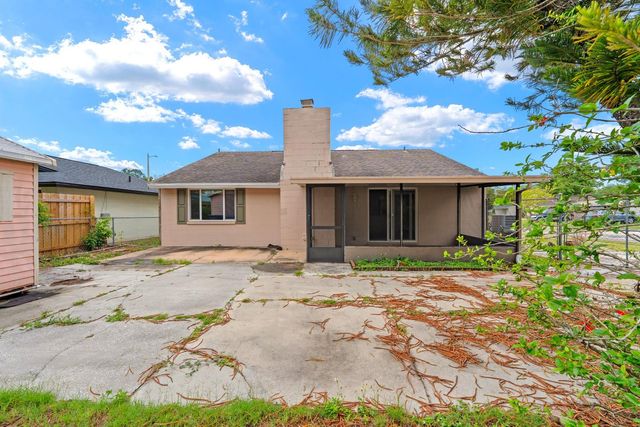 3029 CEDARIDGE DRIVE, Tampa, FL 33618