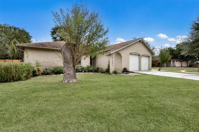 10109 Osprey CT, Austin, TX 78750