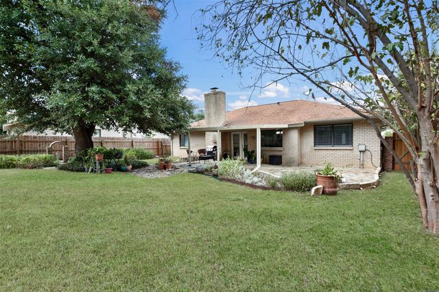 10109 Osprey CT, Austin, TX 78750