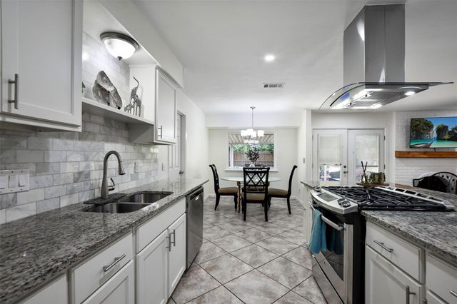10109 Osprey CT, Austin, TX 78750