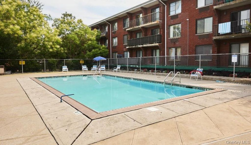 10810 Flatlands 9th Street 15E, Brooklyn, NY 11236 — photo 2