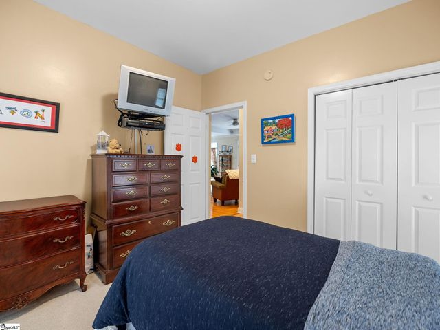 322 Oleander Lane, Spartanburg, SC 29303