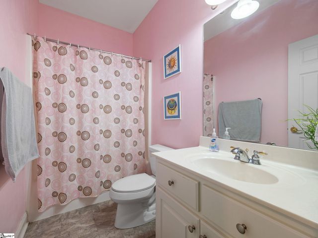 322 Oleander Lane, Spartanburg, SC 29303