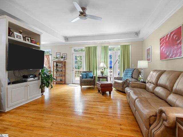 322 Oleander Lane, Spartanburg, SC 29303