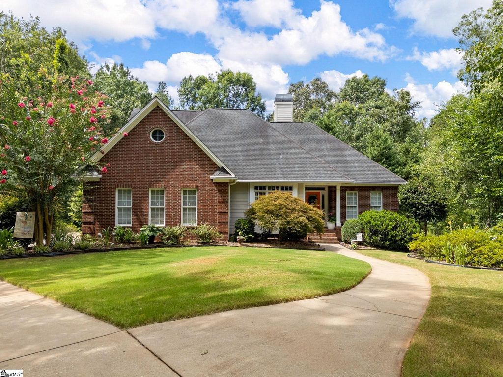 322 Oleander Lane, Spartanburg, SC 29303
