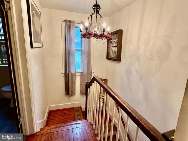 208 WOODWARD AVE, Lock Haven, PA 17745