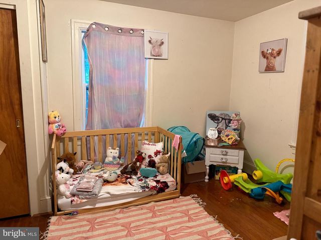 208 WOODWARD AVE, Lock Haven, PA 17745