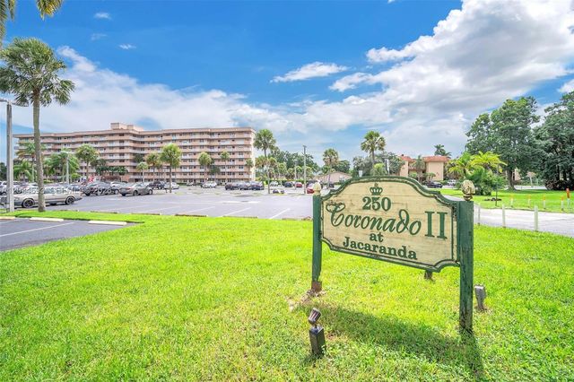 250 Jacaranda Dr 704, Plantation, FL 33324