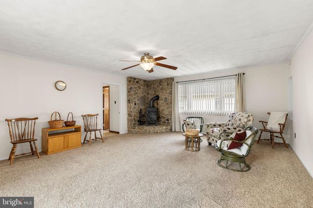 506 BELAIR AVE, Front Royal, VA 22630