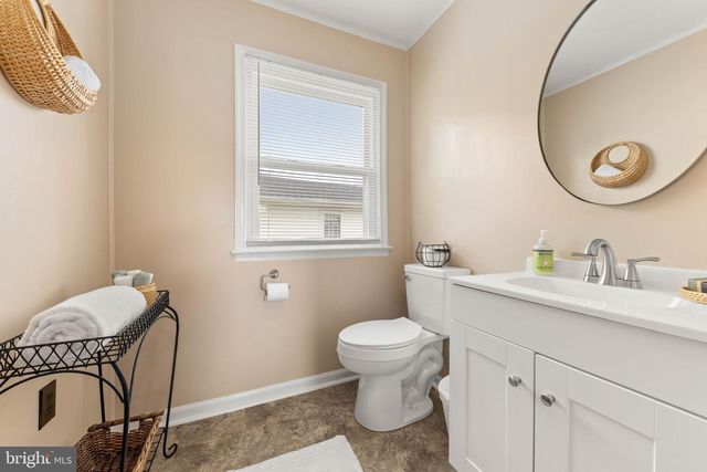 506 BELAIR AVE, Front Royal, VA 22630