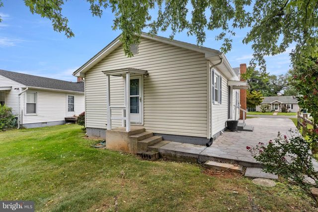 506 BELAIR AVE, Front Royal, VA 22630