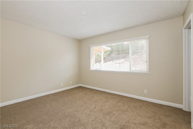 422 Chateau Drive, Henderson, NV 89002