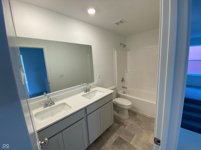 17303 Gresham Lane, Westfield, IN 46074