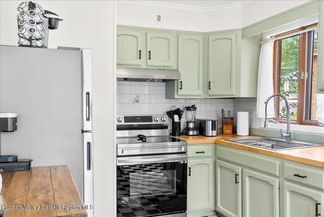 24 Alpine Drive, Round Top, NY 12473