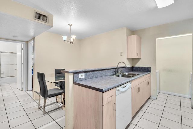 10240 NW 33rd Place, Sunrise, FL 33351