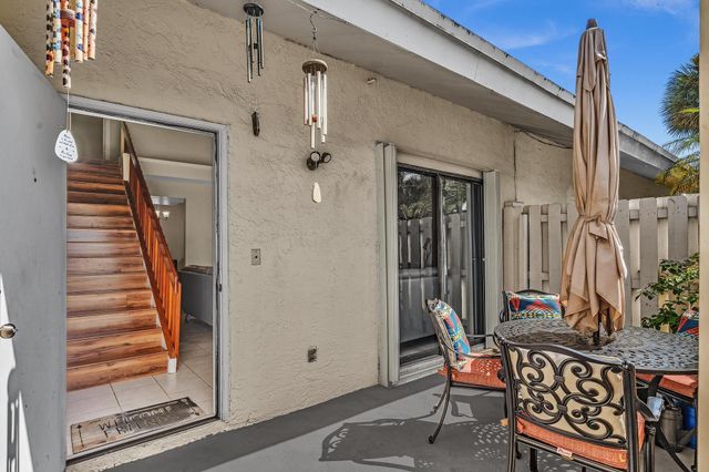 10240 NW 33rd Place, Sunrise, FL 33351