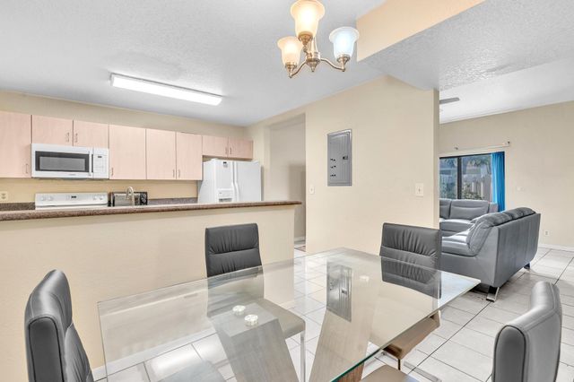 10240 NW 33rd Place, Sunrise, FL 33351