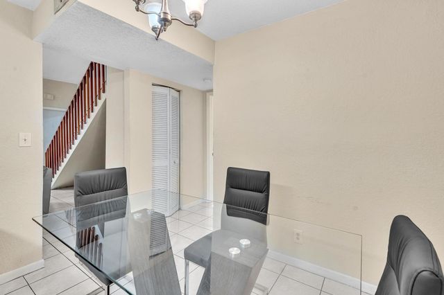 10240 NW 33rd Place, Sunrise, FL 33351