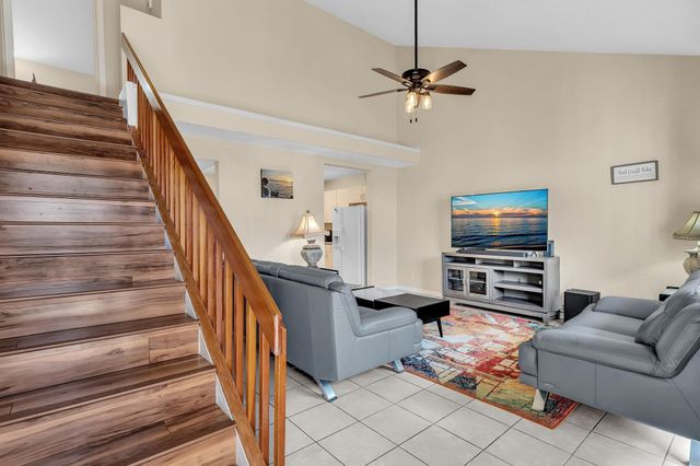 10240 NW 33rd Place, Sunrise, FL 33351