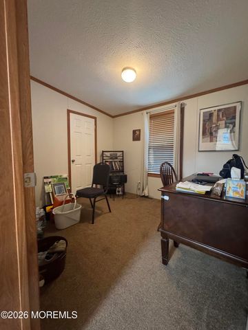 62 Stern Avenue, Hazlet, NJ 07734
