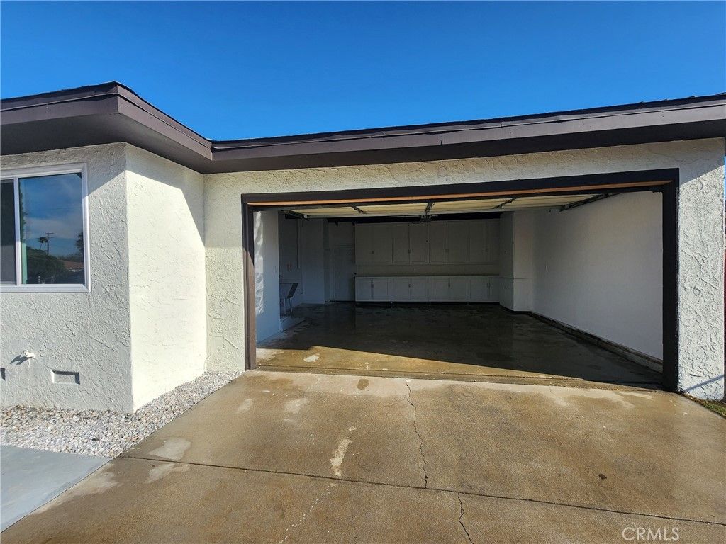 Image 10 of property listing at 693 W Wilson, Banning, CA 92220