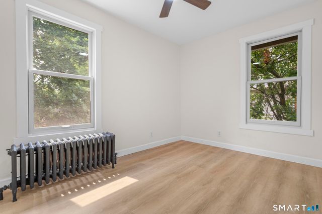 122 Union Avenue, West Haven, CT 06516