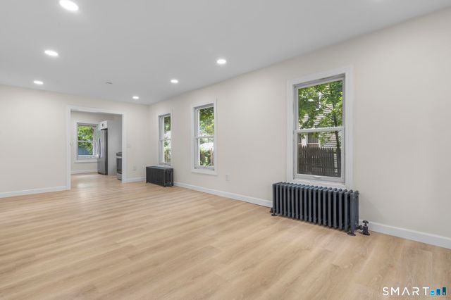122 Union Avenue, West Haven, CT 06516