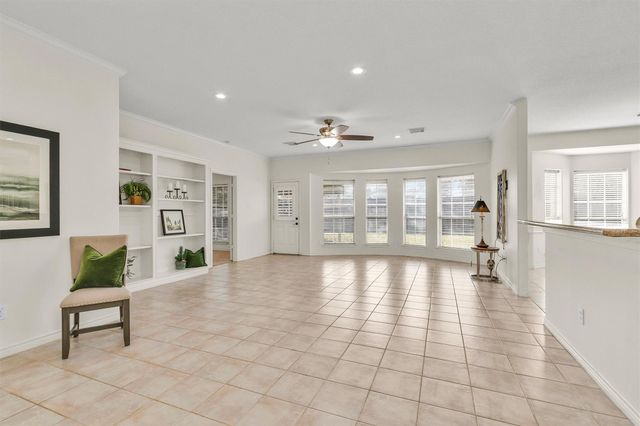 147 April Waters Drive W, Conroe, TX 77356