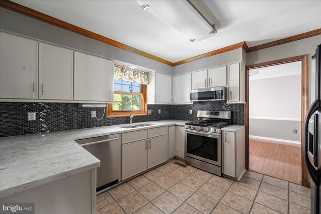 10624 HEATHER GREENS CIR, Spotsylvania, VA 22553