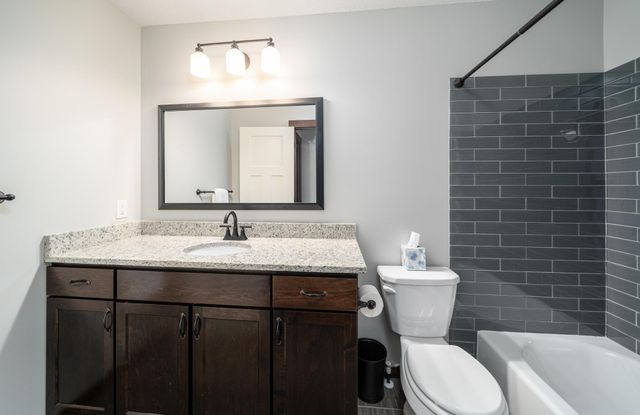 3677 Edgerton Street, Vadnais Heights, MN 55127