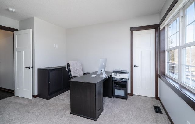 3677 Edgerton Street, Vadnais Heights, MN 55127