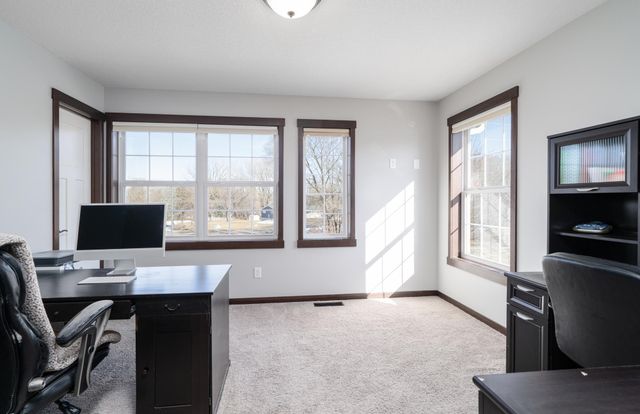 3677 Edgerton Street, Vadnais Heights, MN 55127